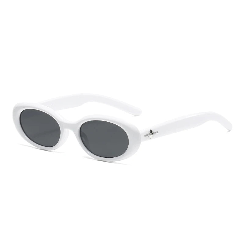 Lunettes de soleil noires ovales rétro