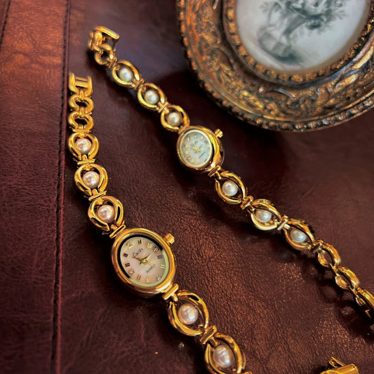 Montre élégante perles