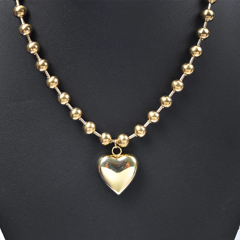 Collier boule argenté avec pendentif cœur