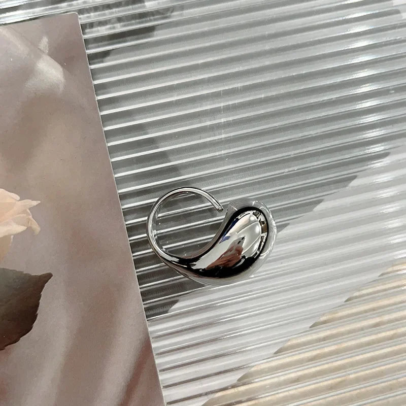 Bague ajustable dorée effet martelé chic