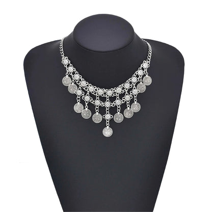 Collier argenté à pampilles style bohème